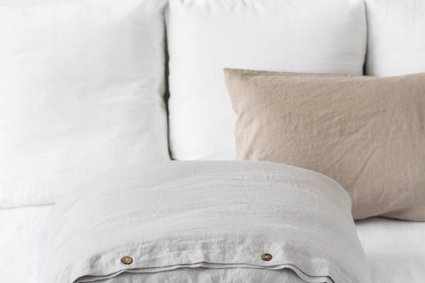 How Is Linen Better Than Cotton Fabric?