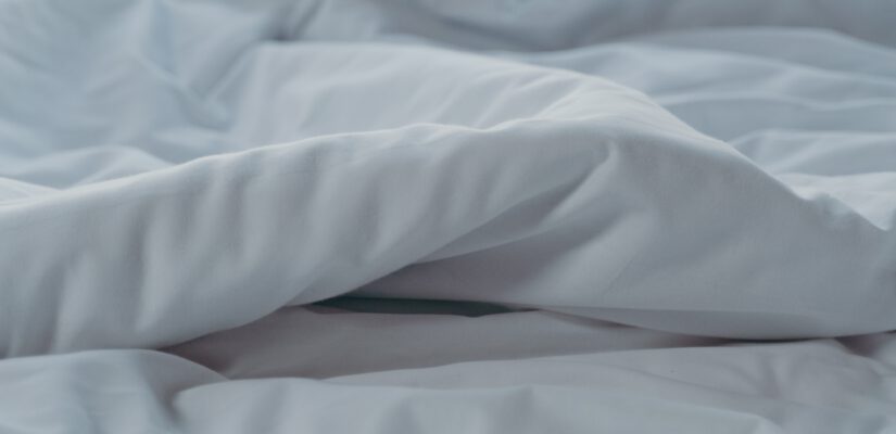 How Is Linen Better Than Cotton Fabric?