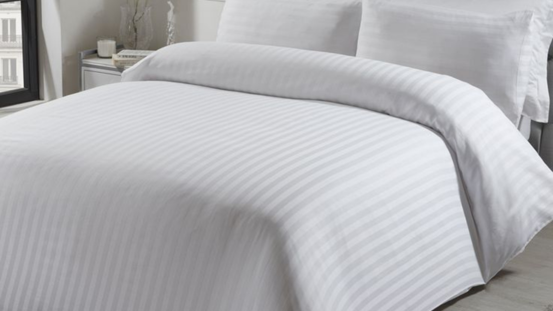 hotel bedspreads suppliers